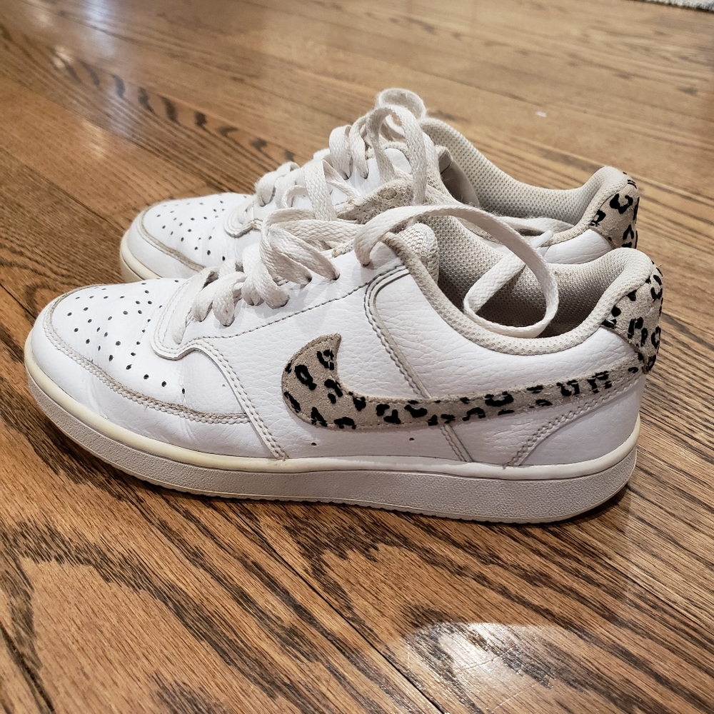 Nike Leopard 🐆 Court Vision Low Sneaker - Picture 2 of 8